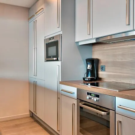 شقة Montezuma Luxe Met Frontaal Zeezicht Zonder Aparte Slaapkamer أوستيند